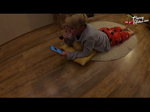 ❤️ पागल गोरा चुस्दै ठूलो डिक चुस्दै र यसमा उछाल गर्दै - गुदा सेक्स ❤️❌  ne.sex00.top मा  ❤